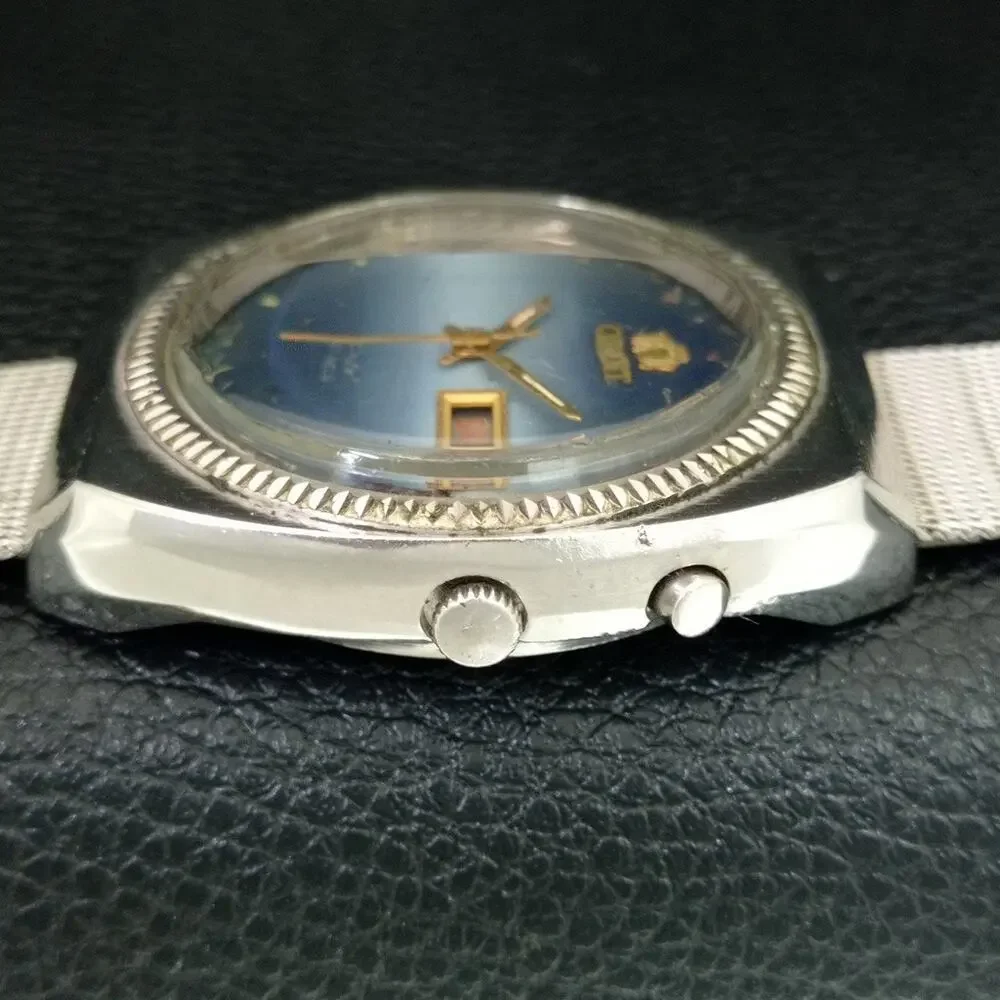 Vintage 1979 Orient Automatic Mens Silver Watch W/daydate & Gold Accents